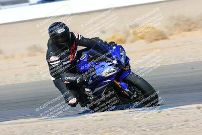 media/Jan-08-2022-SoCal Trackdays (Sat) [[1ec2777125]]/Turn 15 Inside (950am)/